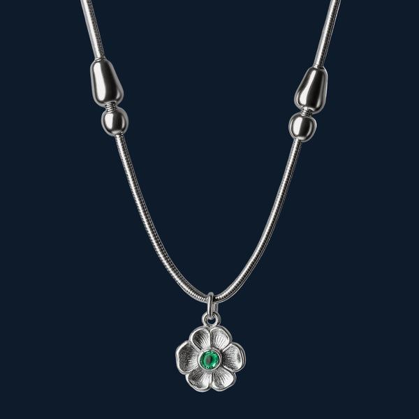 925 Sterling Silver Green Stone Floral Pendant Necklace - Tavshan