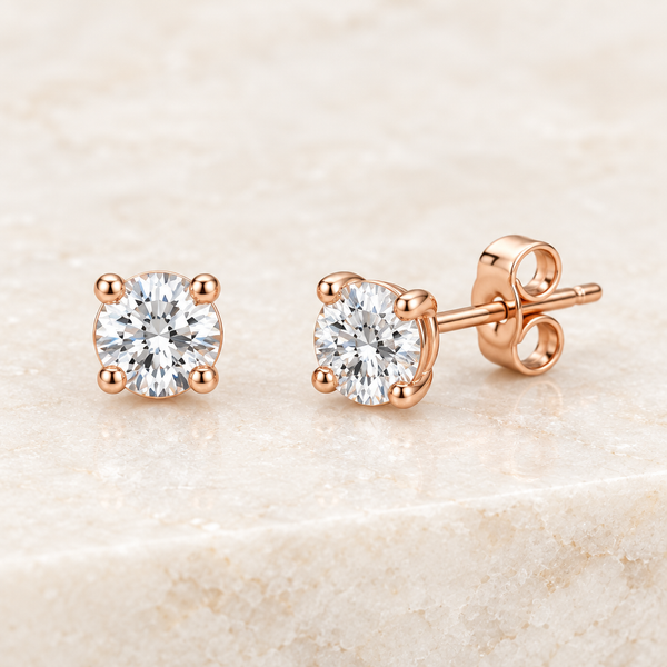 Detachable solitaire studs worn without jackets