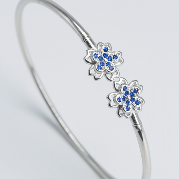 925 Sterling Silver Floral Blue Stone Kada Bracelet for Women – Open Bangle with Dual Flower Motif & Sapphire-Tone CZ